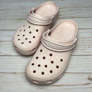 Crocs Classic Clog in Ballerina Pink (size 9)